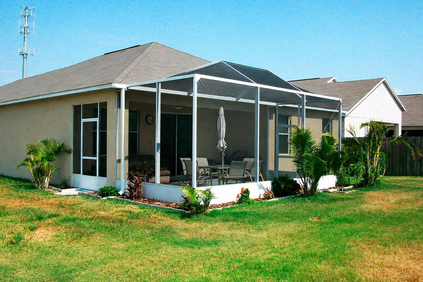 Screen room installation